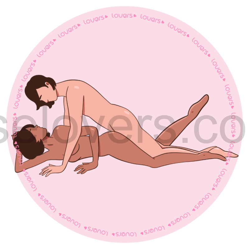Ilustração da posição sexual Luxúria com mulher deitada de bruços, mas com o tronco virado de lado, enquanto o homem fica por cima e os dois se olham durante a penetração.